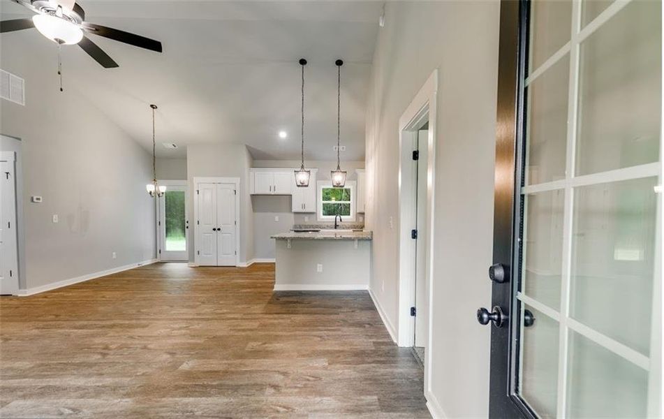 Spacious, unfurnished interior of a new home in , Buchanan (Image 16).