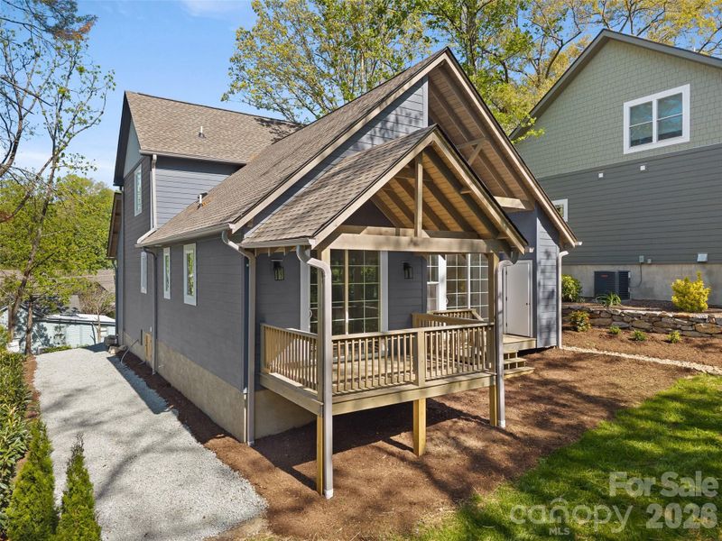 Exterior details and patio area of a home in , Brevard (Image 3).