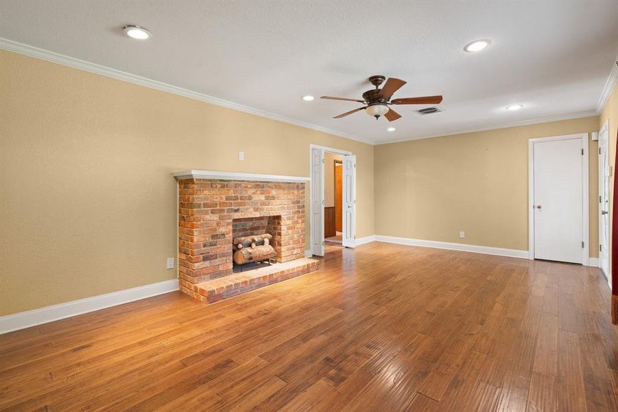 Living room without furniture. Living room without furniture.