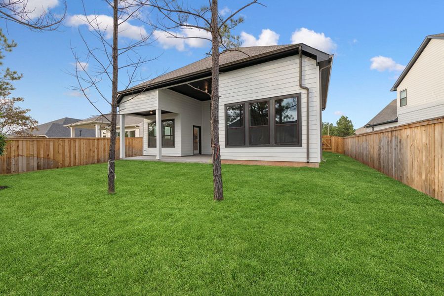 Welcome to The Primrose by David Weekley Homes. Move-In-Ready Now!