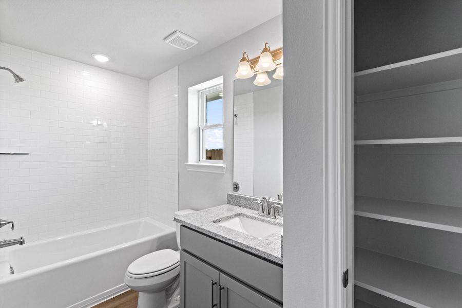 Furnished interior view inside a new home in River Ranch Trails, Dayton (Image 13).