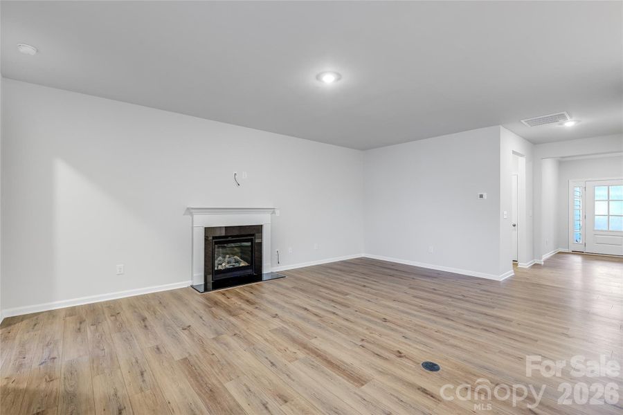 Spacious, unfurnished interior of a new home in Roselyn, Lancaster (Image 26). Spacious, unfurnished interior of a new home in Roselyn, Lancaster (Image 26).