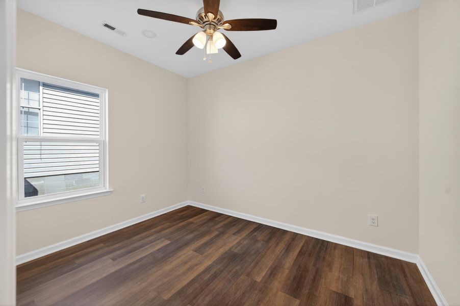 Spacious, unfurnished interior of a new home in , North Charleston (Image 19).