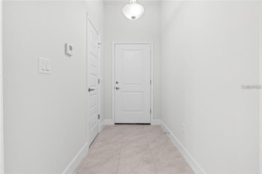 Spacious, unfurnished interior of a new home in , Palm Coast (Image 15).