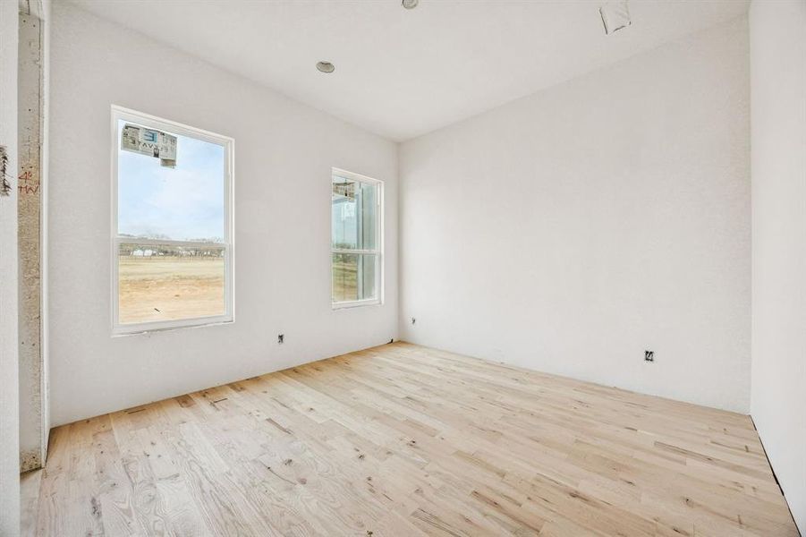 Spacious, unfurnished interior of a new home in RangeWood, Weatherford (Image 15). Spacious, unfurnished interior of a new home in RangeWood, Weatherford (Image 15).