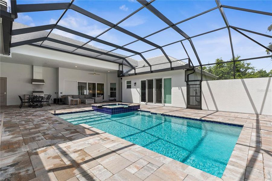 Exterior details and patio area of a home in Toscana, Palm Coast (Image 23).