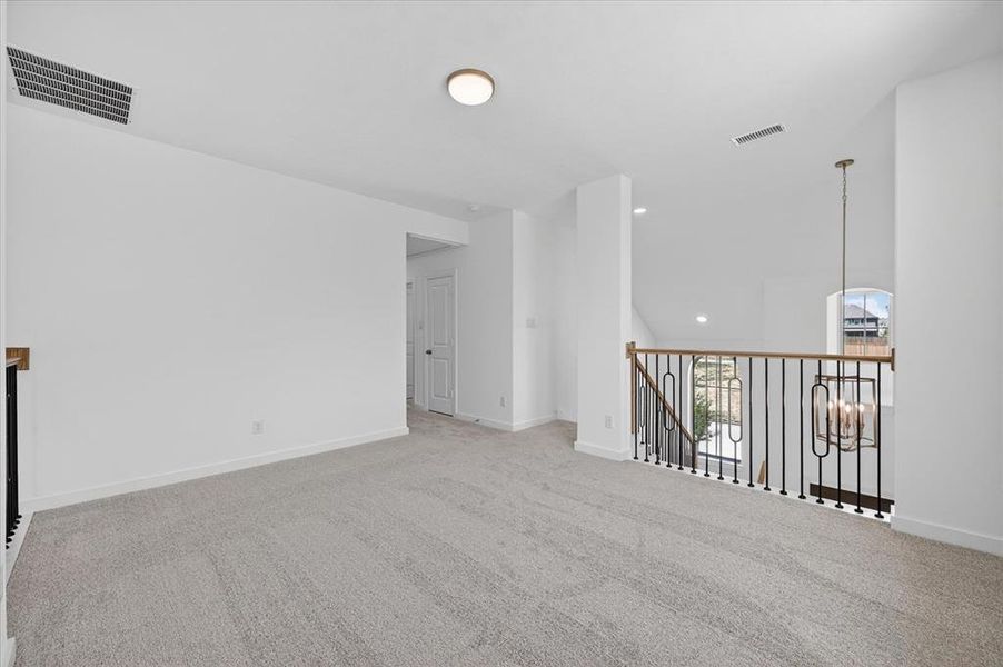 Spacious, unfurnished interior of a new home in Wellington, Haslet (Image 20).