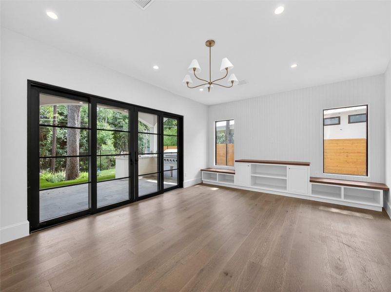 Spacious, unfurnished interior of a new home in , Austin (Image 24).