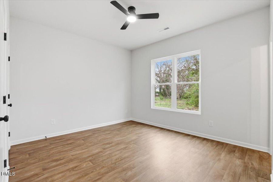 17-411 N Virginia St-17