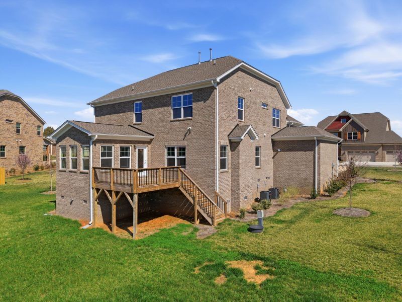 Representative exterior details of a home built from the Fairfield Lux by Keystone Homes NC in Weybridge, Burlington (Image 53).