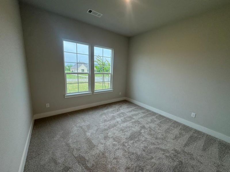 Spacious, unfurnished interior of a new home in , Van Alstyne (Image 13).