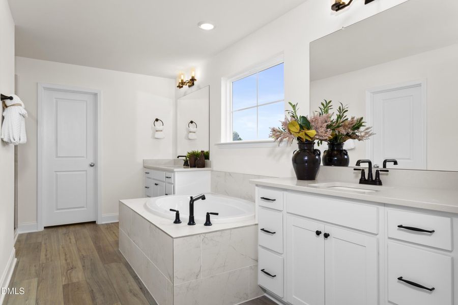 DRBRAL_Honeycutt_Hills_The Stonefield_77 DRBRAL_Honeycutt_Hills_The Stonefield_77