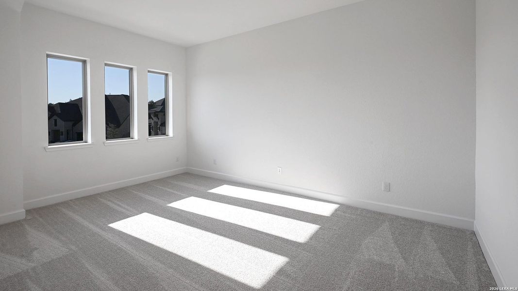 Spacious, unfurnished interior of a new home in Johnson Ranch, Bulverde (Image 12).