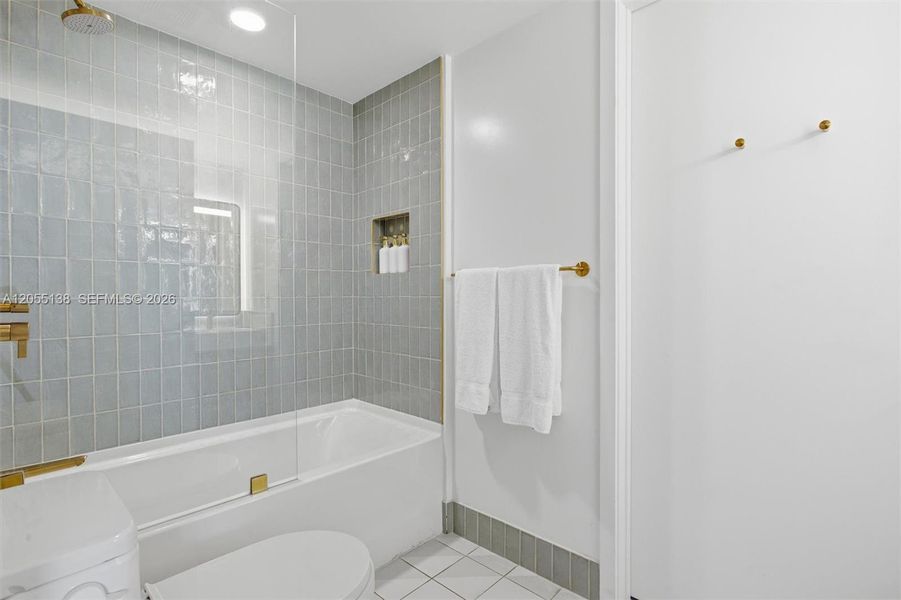 Furnished interior view inside a new home in , Miami (Image 13). Furnished interior view inside a new home in , Miami (Image 13).