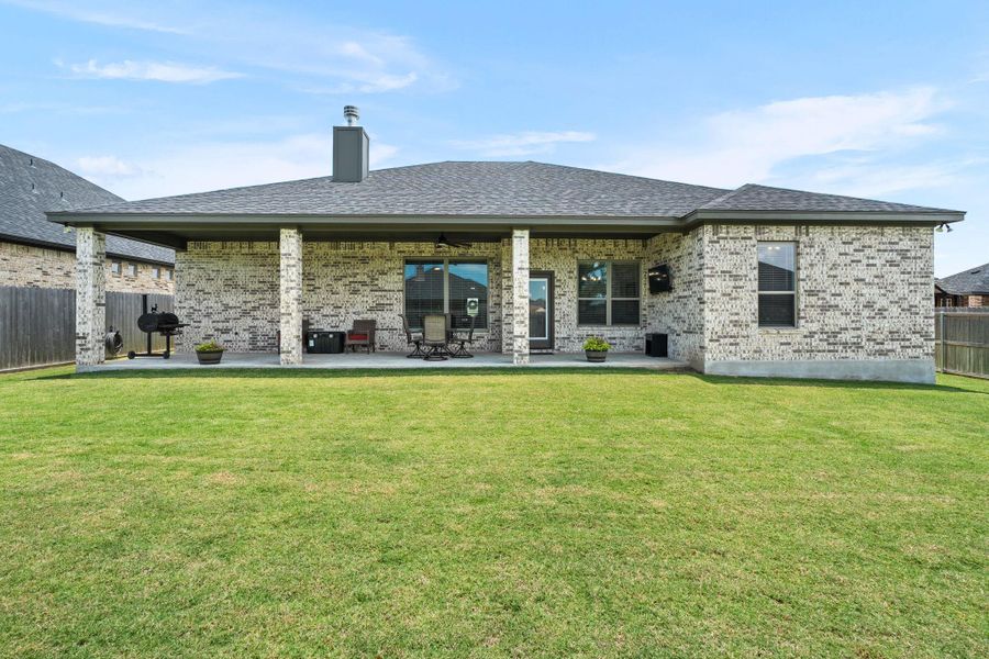 Exterior details and patio area of a home in , Temple (Image 23).