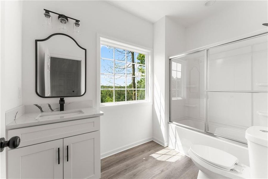 Furnished interior view inside a new home in , Gainesville (Image 4).