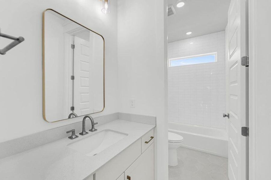 Furnished interior view inside a new home in Central Park, Charleston (Image 10).