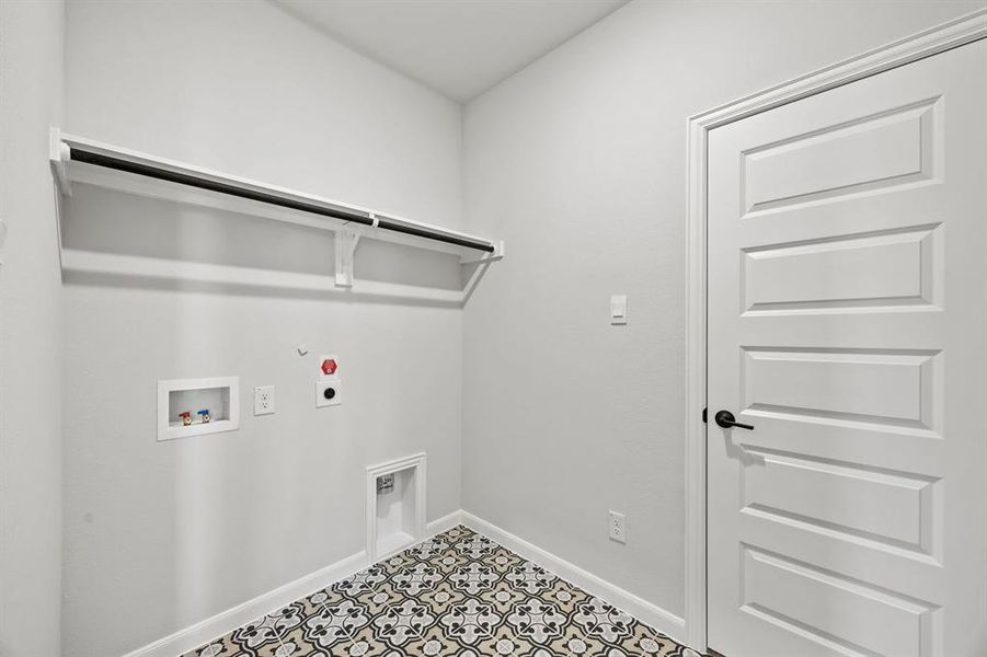 21-web-or-mls-1422-red-clover-ave