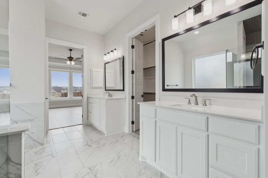 Representative furnished interior of a home built from the Tirana by Chesmar Homes in Canyon Falls, Argyle (Image 6). Representative furnished interior of a home built from the Tirana by Chesmar Homes in Canyon Falls, Argyle (Image 6).