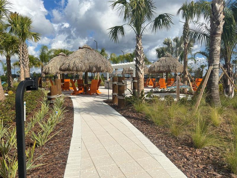 Community amenities in , Parrish (Image 50).