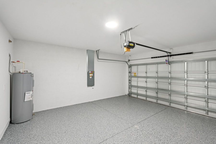 Garage Garage