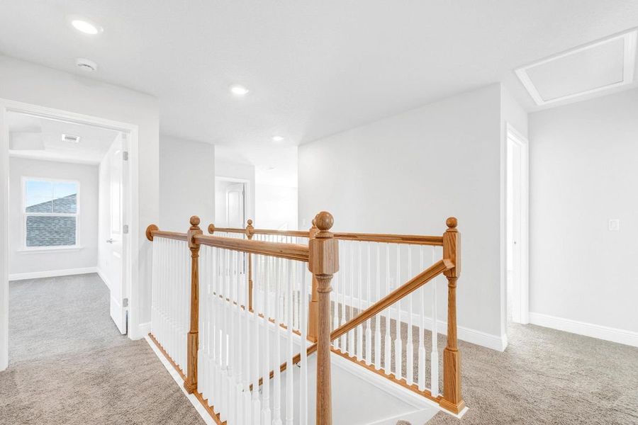 Representative unfurnished interior of a home built from the Plan 2290 by Adams Homes in College Station, Panama City (Image 20). Representative unfurnished interior of a home built from the Plan 2290 by Adams Homes in College Station, Panama City (Image 20).