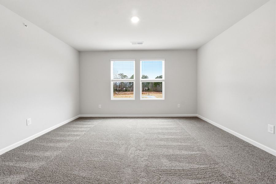 5br New Home in Palmetto, GA.  - Slide 13