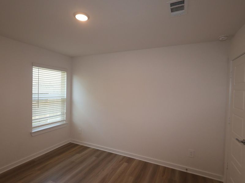 Spacious, unfurnished interior of a new home in Magnolia Ridge, Magnolia (Image 15).