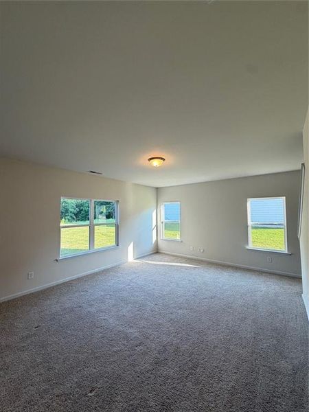 Spacious, unfurnished interior of a new home in Garrett Preserve, Hiram (Image 74). Spacious, unfurnished interior of a new home in Garrett Preserve, Hiram (Image 74).