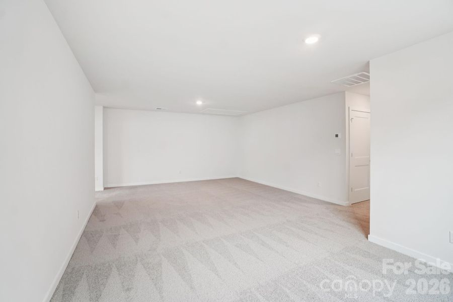 Spacious, unfurnished interior of a new home in , Weaverville (Image 21).