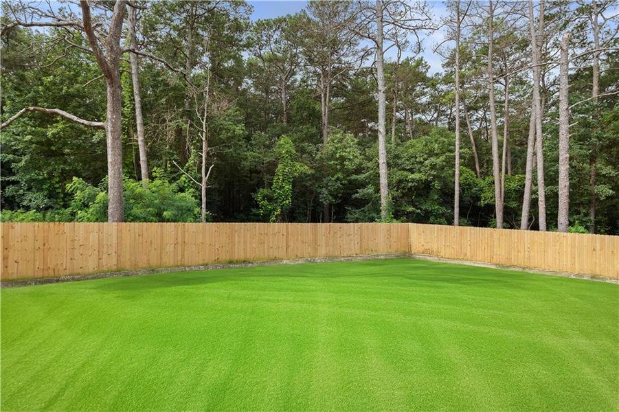 Exterior details and patio area of a home in , Decatur (Image 3).