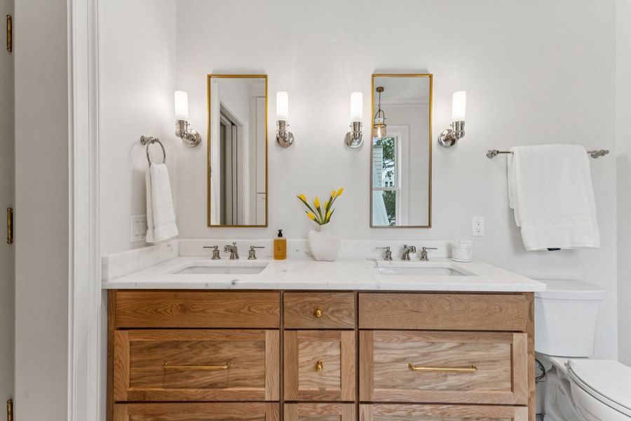 Close-up of interior finishes inside a home in , Charleston (Image 18).