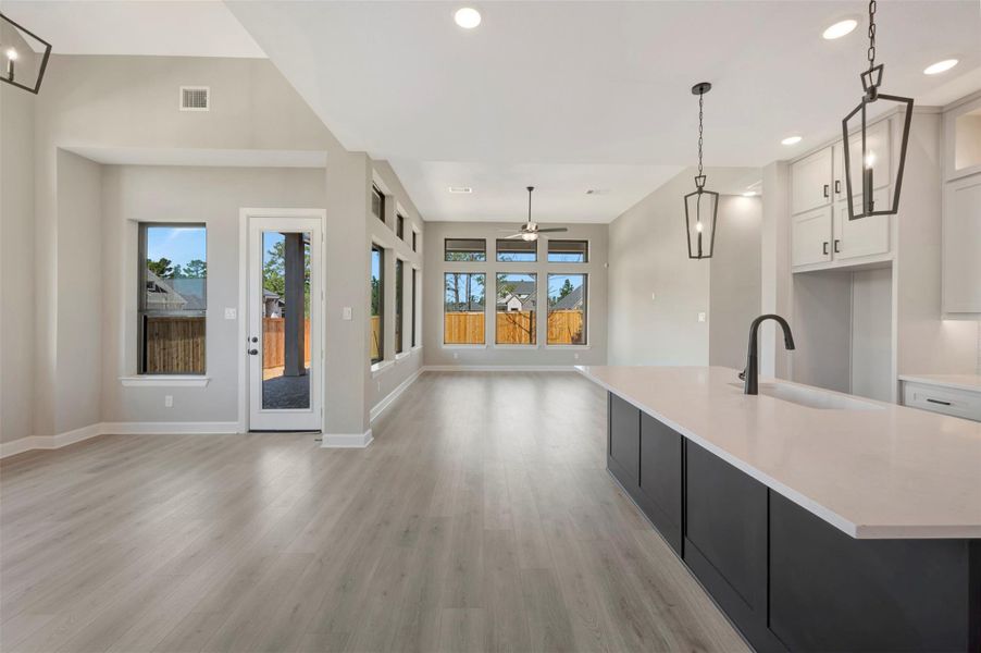 Image 38 of a home in Kresston.