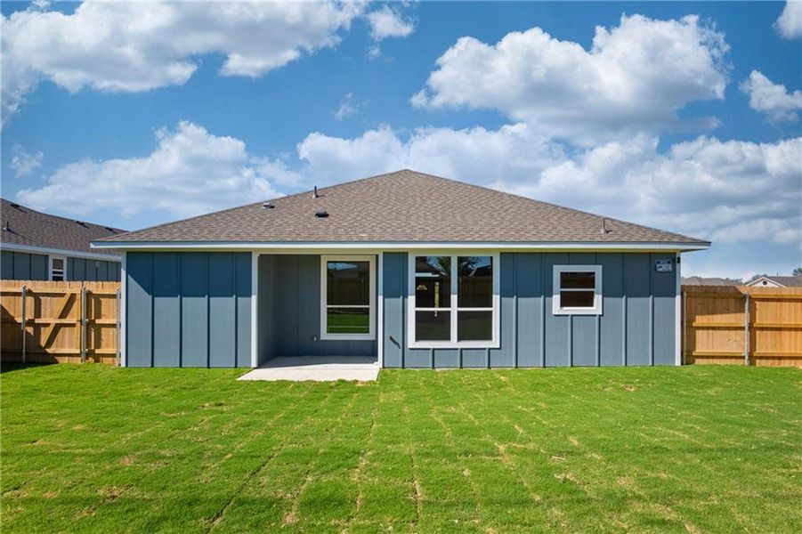 Front exterior of a new home in , Temple, TX, highlighting curb appeal (Image 12). Front exterior of a new home in , Temple, TX, highlighting curb appeal (Image 12).