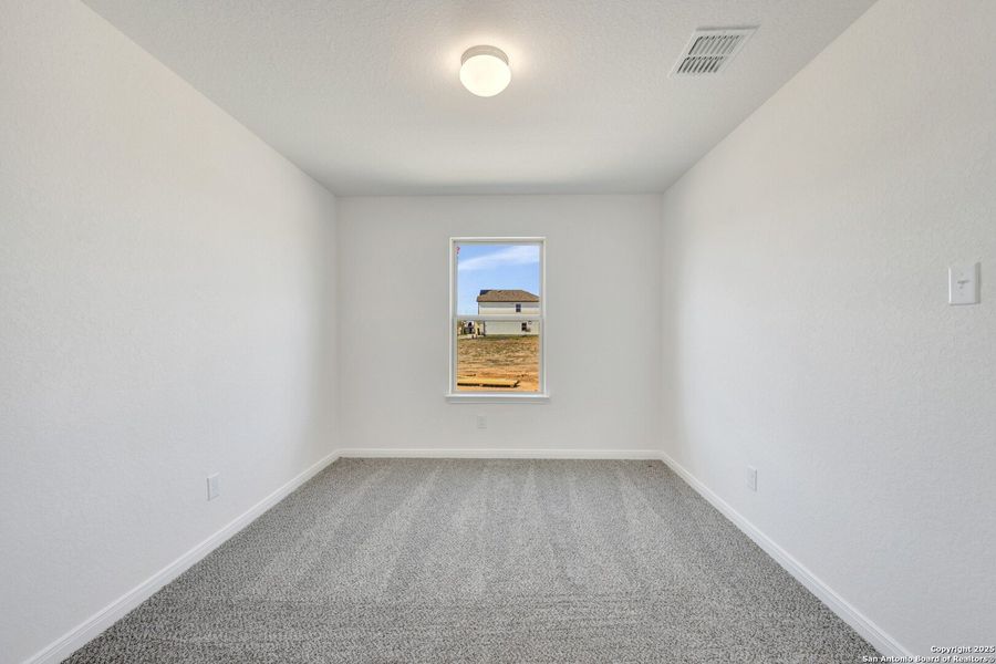 Spacious, unfurnished interior of a new home in Park Place, New Braunfels (Image 29). Spacious, unfurnished interior of a new home in Park Place, New Braunfels (Image 29).