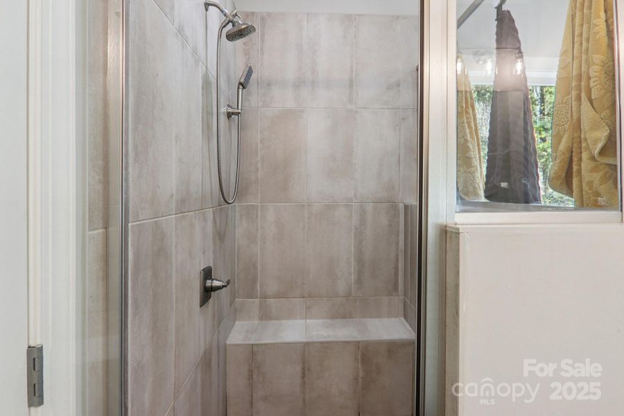 Image 32 of a home in .