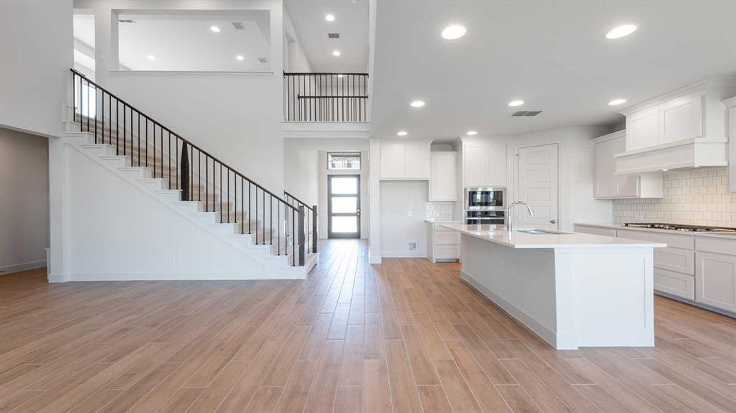 Spacious, unfurnished interior of a new home in Devonshire 55', Forney (Image 17). Spacious, unfurnished interior of a new home in Devonshire 55', Forney (Image 17).