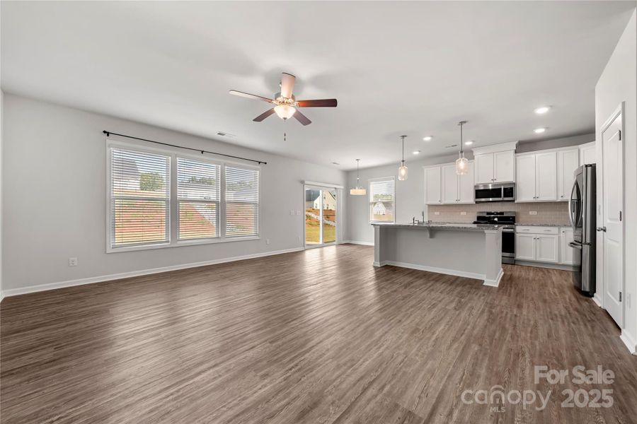 Spacious, unfurnished interior of a new home in , Denver (Image 31).