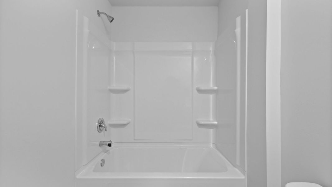 Representative unfurnished interior of a home built from the ARCHER-EXP by D.R. Horton in Lakeview at Kitfield, Moncks Corner (Image 38).