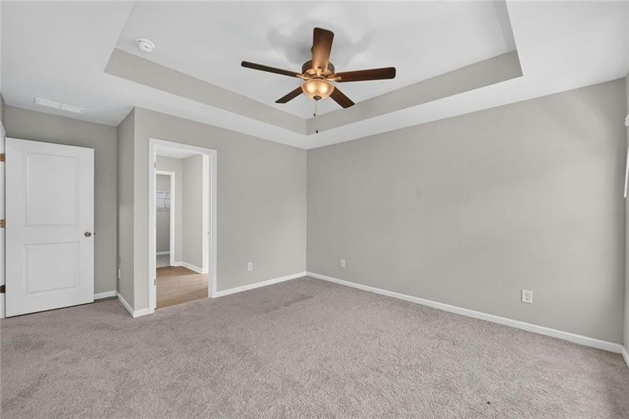 Spacious, unfurnished interior of a new home in , Atlanta (Image 20). Spacious, unfurnished interior of a new home in , Atlanta (Image 20).