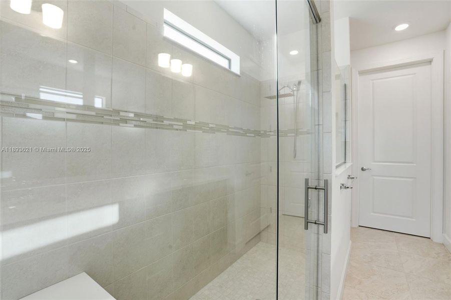 Image 37 of a home in . Image 37 of a home in .