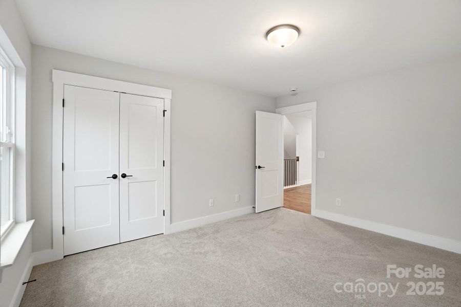 Spacious, unfurnished interior of a new home in Summerlin, Mooresville (Image 42).