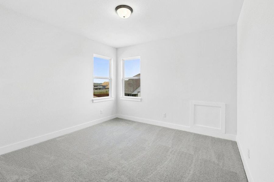 Spacious, unfurnished interior of a new home in Santa Rita Ranch, Liberty Hill (Image 25).