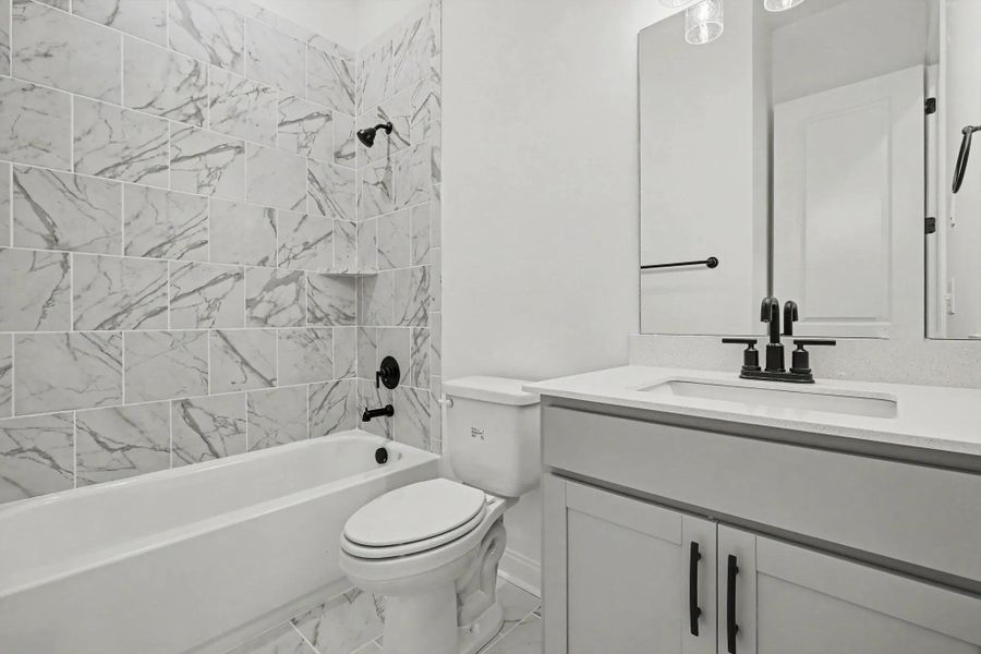 Shannon C Bathroom 2