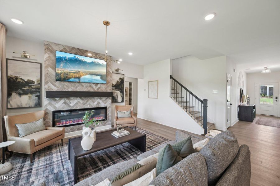 6-web-or-mls-296 Marvel Drive-2904-006 6-web-or-mls-296 Marvel Drive-2904-006