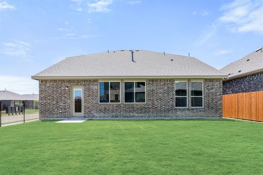 Front exterior of a new home in Godley Ranch Elements, Godley, TX, highlighting curb appeal (Image 22). Front exterior of a new home in Godley Ranch Elements, Godley, TX, highlighting curb appeal (Image 22).