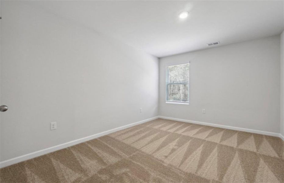 Spacious, unfurnished interior of a new home in River Walk Farm, Covington (Image 22).