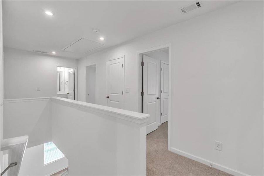 Spacious, unfurnished interior of a new home in The View at Groover's Lake, Lithia Springs (Image 16).