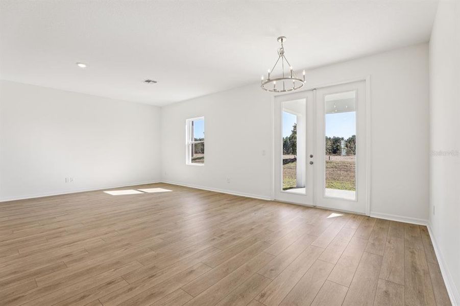 Spacious, unfurnished interior of a new home in Sunbrooke, St. Cloud (Image 21). Spacious, unfurnished interior of a new home in Sunbrooke, St. Cloud (Image 21).