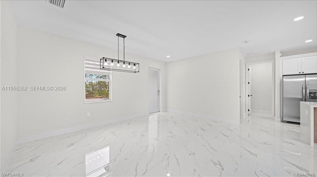 Spacious, unfurnished interior of a new home in , Lehigh Acres (Image 15).